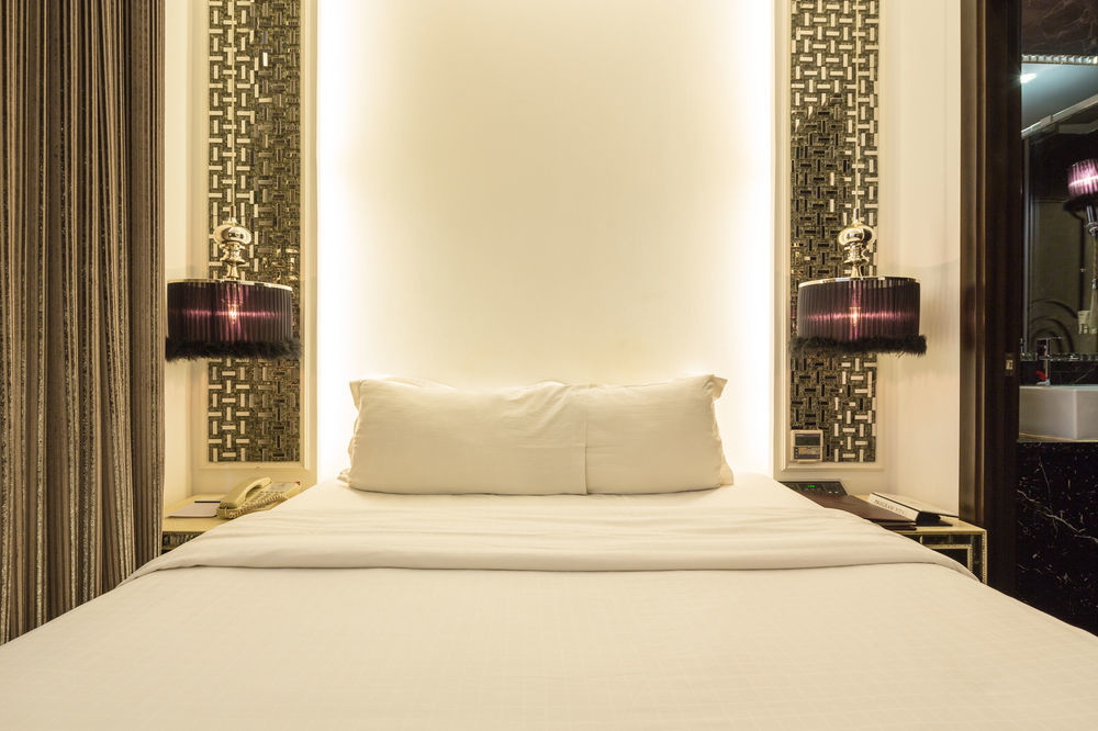 A&Em Hai Ba Trung Hotel Хошимин Екстериор снимка
